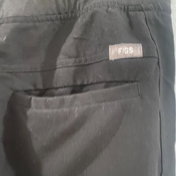 FIGS Technical Collection Men's Axim Cargo Scrub Pant - Black XL - Picture 8 of 12